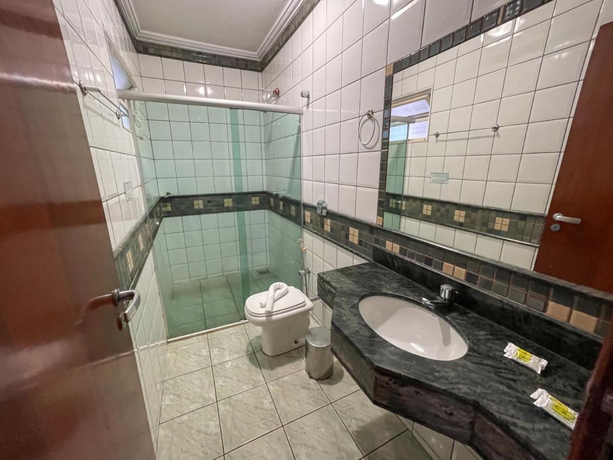 Canada Hotel Rio Verde Bagian luar foto