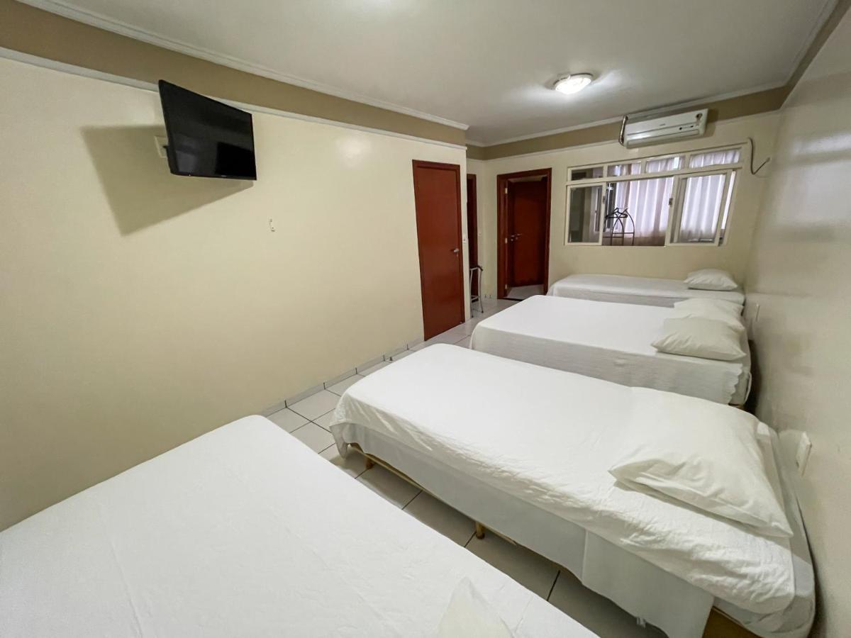 Canada Hotel Rio Verde Bagian luar foto